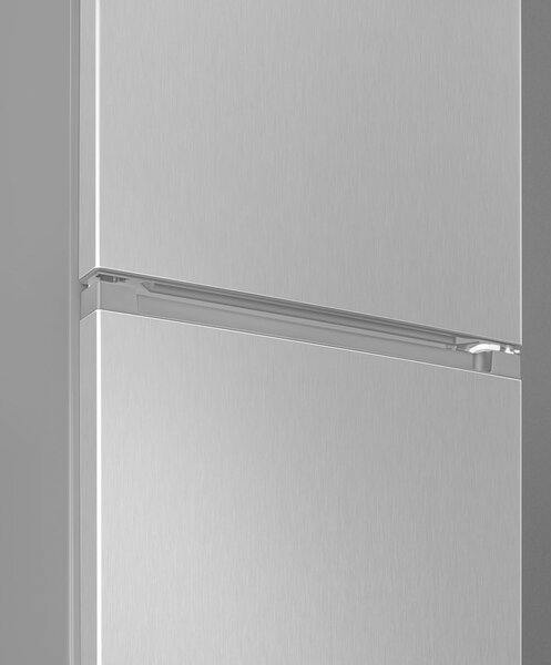 Smeg Frigorifero Combinato Capacit 300 Litri Classe energetica E Raffreddamento No Frost colore Inox - RC18XDNE