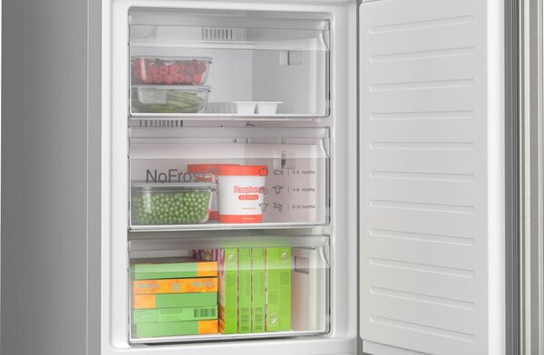 Bosch Frigorifero Combinato Capacit 363 Litri Classe energetica A Raffreddamento No Frost colore Acciaio Inox - KGN392I1F Serie 4