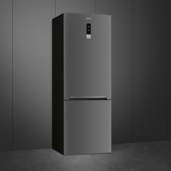 Smeg Frigorifero Combinato Capacit 481 Litri Classe energetica D Raffreddamento No Frost colore Inox - FC48KDND