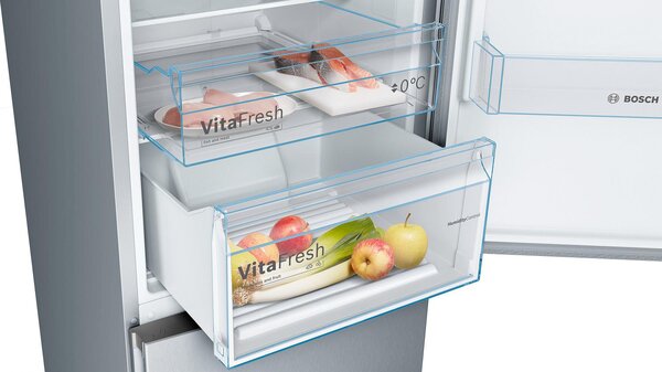 Bosch Frigorifero Combinato Classe energetica D Capacit 368 Litri No Frost colore Inox - KGN392LDC Serie 4