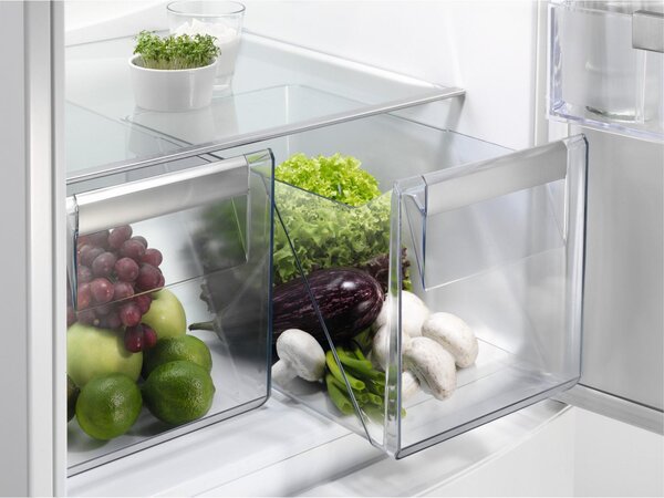 Electrolux Frigorifero Combinato da Incasso Capacit 265 Litri Classe D Raddreddamento Statico Tecnologia LowFrost - KNT4FD18S