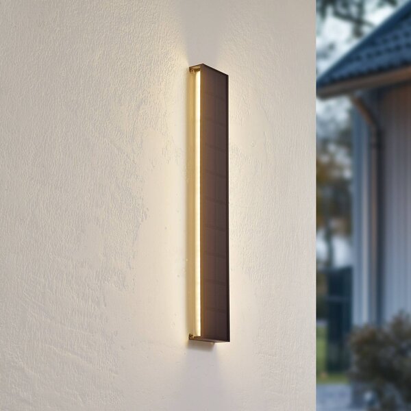 Lindby applique a LED solare Laarni, dimmerabile, IP54, nera Laarni Lindby, dimmerabile, Nero, Alluminio, Lampade solari