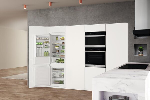 Whirlpool Frigorifero Combinato da Incasso No Frost Classe E Capacit 250 Litri - WHC18 T122