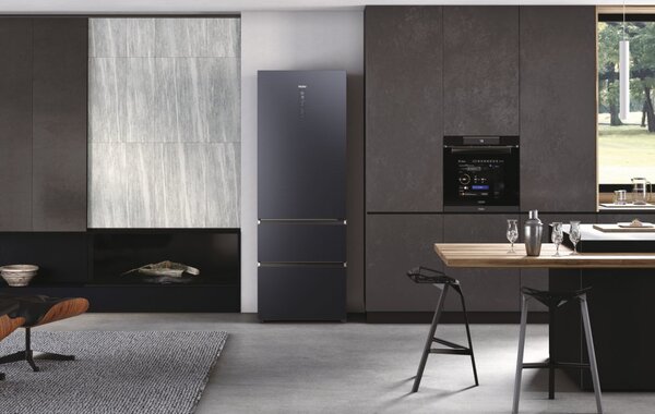 Haier Frigorifero Combinato Tre Porte Capacit 483 litri Classe energetica E Raffreddamento Total No Frost colore Nero - HTW7720ENMB 3D 70 Serie 7