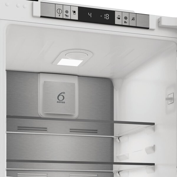 Whirlpool Frigorifero da Incasso Combinato 254 Litri Classe E Total No Frost - WHKN 3253 B4E