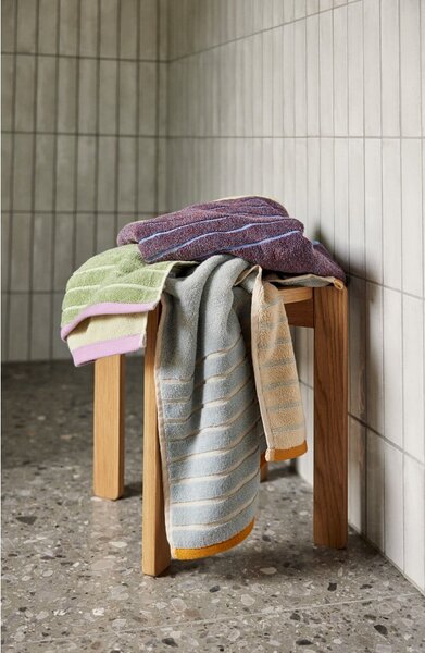 Asciugamano in cotone blu e viola Dora, 50 x 100 cm - Hübsch
