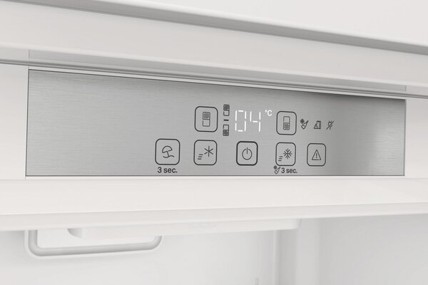 Indesit Frigorifero da Incasso Combinato 400 Litri Classe E Raffreddamento Statico IND 402 - IND 402