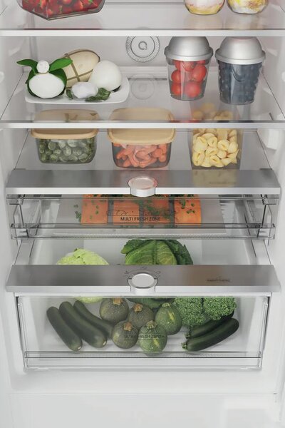 Hotpoint Ariston Frigorifero da Incasso Combinato Capacit 250 Litri Classe energetica E Raffreddamento No Frost - HAC18 T542 2