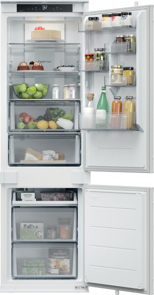 Candy Frigorifero da Incasso Combinato Capacit 251 Litri Classe energetica E Raffreddamento No Frost colore Bianco - CNBQT3518E
