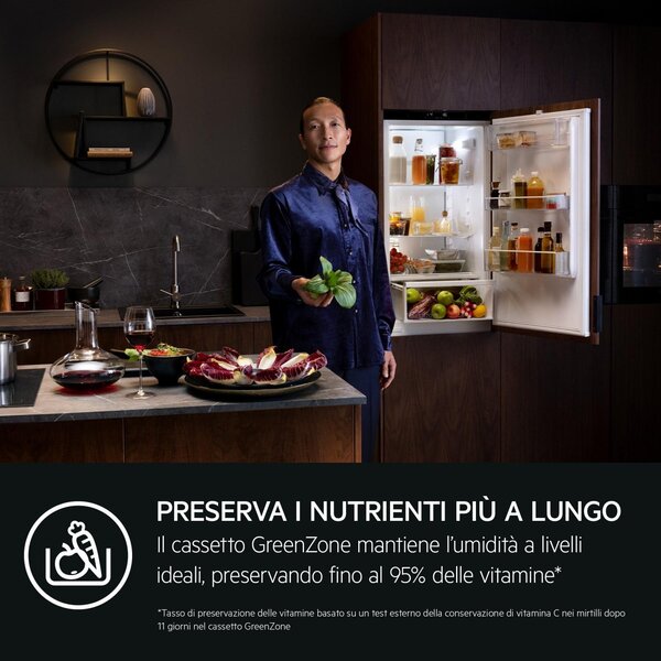 Aeg Frigorifero da Incasso Combinato Capacit 256 Litri Classe energetica E Raffreddamento No Frost colore Bianco - OSC7G181ES Serie 7000