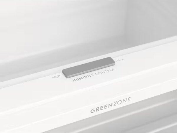 Electrolux Frigorifero da Incasso Combinato Capacit 256 Litri No Frost Classe E Serie 700 - ENG7TE18S