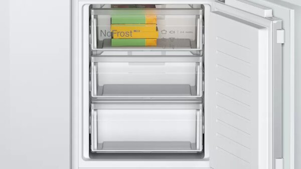Bosch Frigorifero da Incasso Combinato Capacit 260 Litri Classe energetica E Raffreddamento No Frost - KIN86VFE0 Serie 4