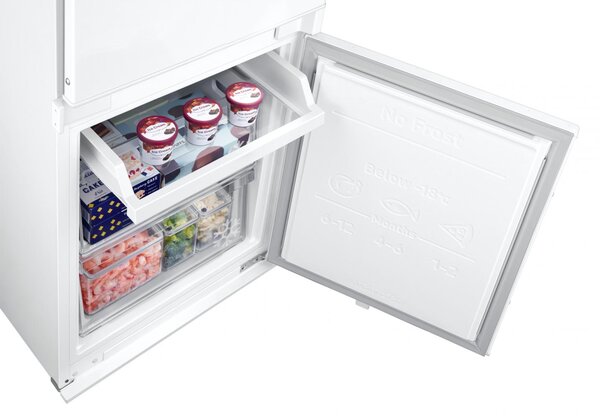 Samsung Frigorifero da Incasso Combinato Capacit 267 Litri Classe energetica E Raffreddamento No Frost colore Bianco - BRB70F26CES0EF
