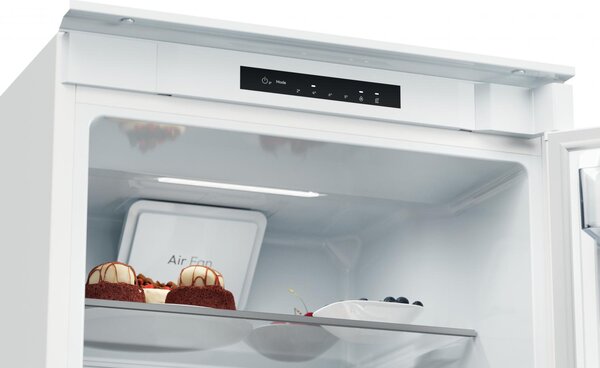Candy Frigorifero da Incasso Combinato Capacit 268 Litri Classe energetica E Raffreddamento Ventilato colore Bianco - CNBQL3518EV
