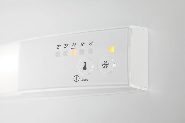 Electrolux Frigorifero da Incasso Combinato capacit 271 Litri Classe E Raffreddamento Statico con low Frost - LNS5LE18S
