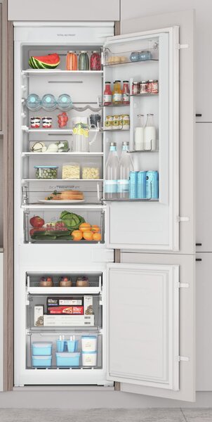 Indesit Frigorifero da Incasso Combinato Capacit 280 Litri Classe energetica E Raffreddamento Statico - INC20 T132