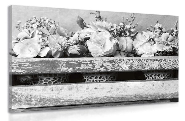 Stampa su tela – Fiori in bianco e nero in cassetta senza cuore