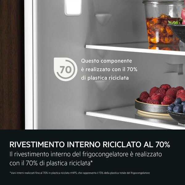 Aeg Frigorifero da Incasso Combinato Capacit 249 Litri Classe energetica D Raffreddamento No Frost colore Bianco - TC7MS181DS