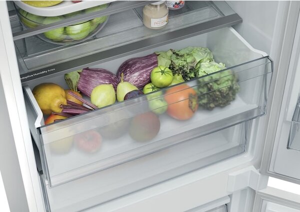 Candy Frigorifero da Incasso Combinato Capacit 382 Litri Classe energetica E Raffreddamento No Frost colore Bianco - CNBQT3719EW