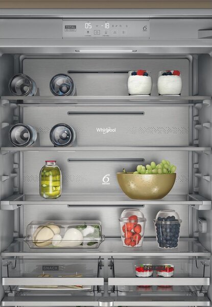 Whirlpool Frigorifero da Incasso Combinato Capacit 394 Litri Classe energetica D Raffreddamento No Frost colore Grigio - WH SP70 T262 P