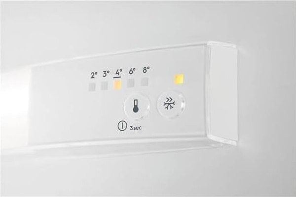 Electrolux Frigorifero da Incasso Doppia Porta Capacit 199 Litri Classe energetica E Raffreddamento Statico - KTS5LE16S