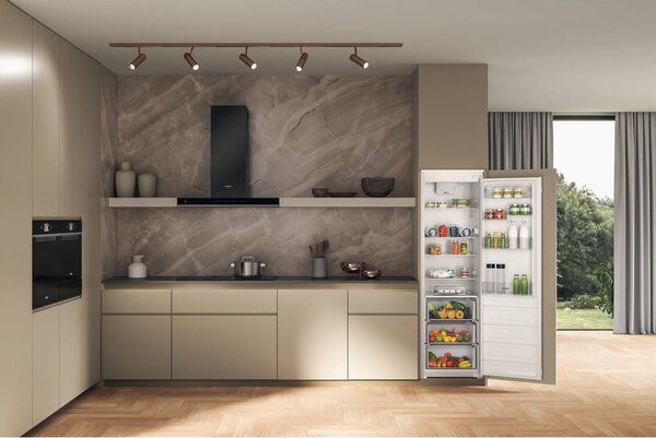 Whirlpool Frigorifero da Incasso Monoporta Capacit 314 Litri Classe energetica E Raffreddamento Statico colore Bianco - WHSD18A011B1
