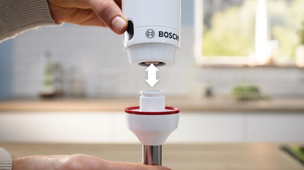 Bosch Frullatore ad immersione Potenza 600 Watt + Bicchiere 0,6 Litri - MSM4W210 Serie 4