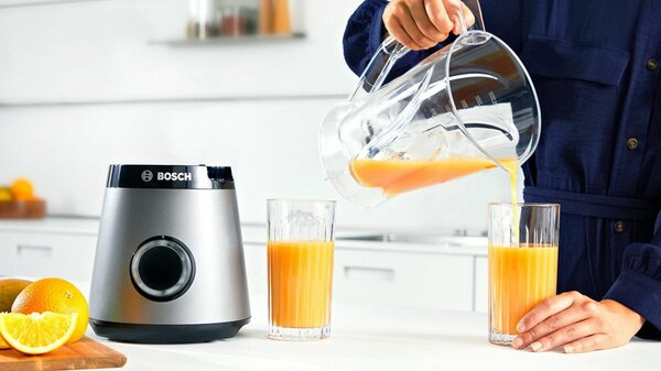 Bosch Frullatore con Bicchiere Capacit 1,5 Litri Potenza 1200W colore Argento VitaPower Serie 4 - MMB6141S