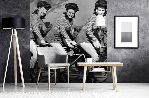 Carta da parati – Donne in bicicletta