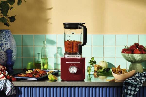KITCHENAID Frullatore con Bicchiere Capacit 2 Litri Potenza 1200 Watt 10 Velocit + Funzione Pulse colore Rosso - 5KSB2073EER