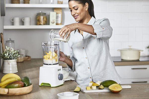 Kenwood Frullatore con Bicchiere Potenza 350 watt Capacit 1.6 litri 2 Velocit colore Bianco - BLP31.D0 wattG