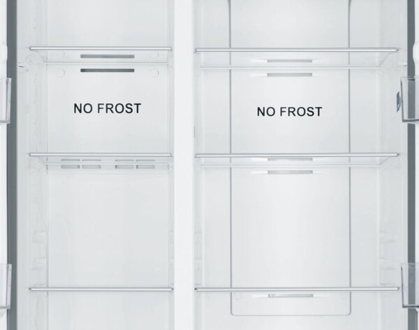Haier HSR3918ENPB Frigorifero Americano Side by Side Capacit 528 Litri Classe energetica E Raffreddamento No Frost colore Nero