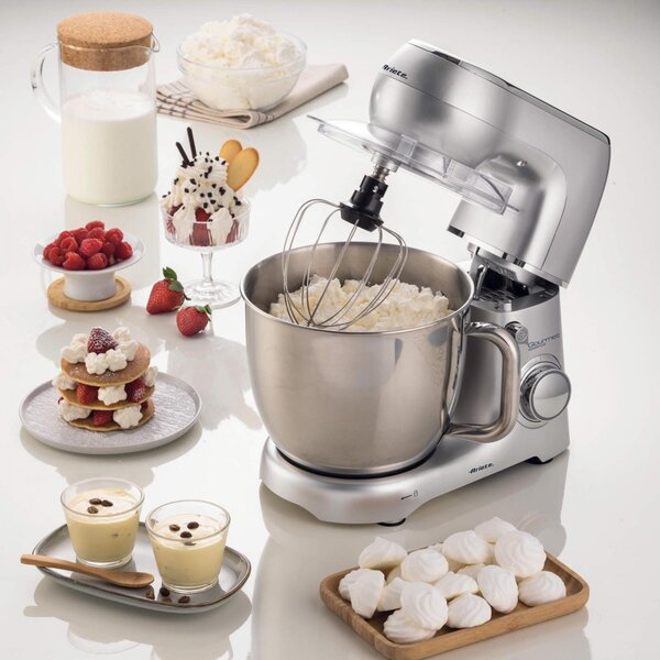 Ariete Impastatrice Planetaria Multifunzione Capacit 5,2 Litri Potenza 1300W colore Inox Gourmet Essence - 1583/00