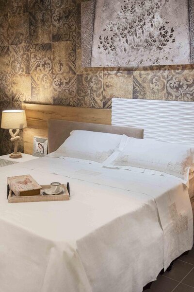 Blanco Raya Lenzuola Matrimoniali Completto Letto in Lino e Poliestere Set: Lenzuolo Sopra + 2 Federe ricamo punto sfilato e orlo a giorno colore A