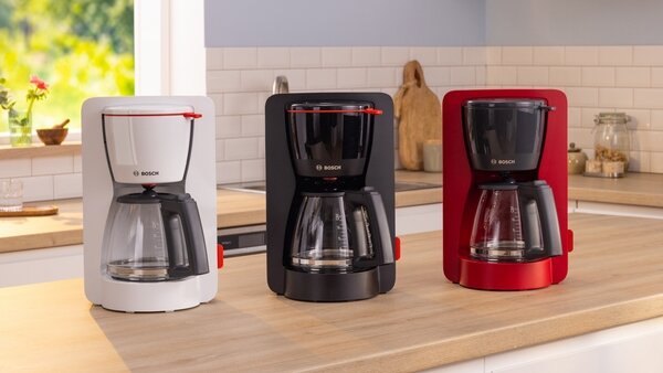 Bosch Macchina Caff Americano 10 tazze Macinato in Polvere Capacit 1,25 Litri colore Nero - TKA3M133