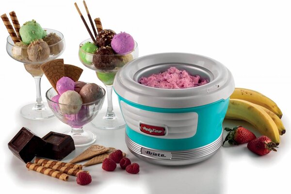 Ariete Macchina per Gelato Gelatiera Capacit 1,5 L Potenza 12W colore Bianco Azzurro - 643 Ice Cream Maker 00C064301AR0