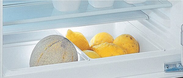 Whirlpool Mini Frigo da Incasso Sottopiano Capacit 144 Litri Classe energetica E Raffreddamento Statico - WBUL021
