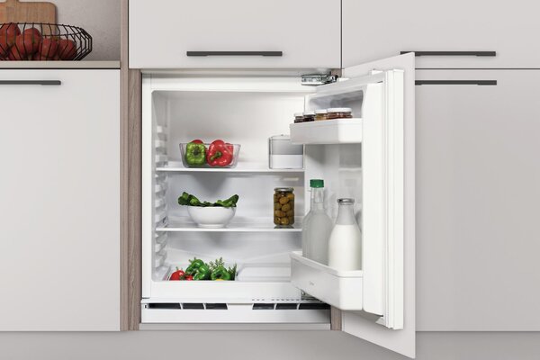 Indesit Mini Frigo da Incasso Sottopiano Capacit 144 Litri Classe energetica E Raffreddamento Statico - INBUL021