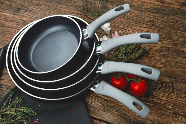 BALLARINI Padella Antiaderente Induzione in Alluminio 26 cm colore Nero Lazise