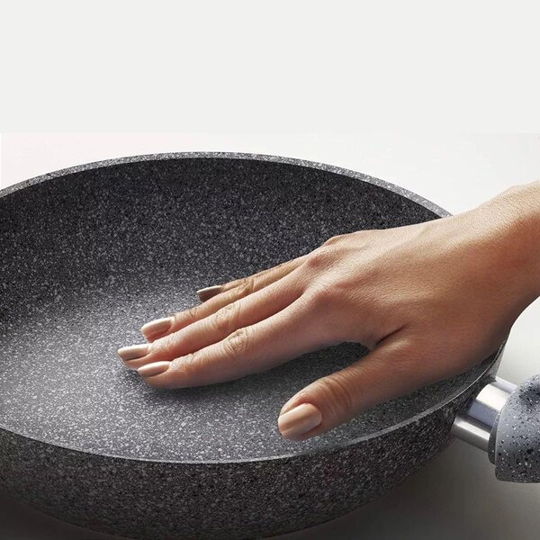 Accademia Mugnano Padella in Alluminio Forgiato 24 cm Rivestimento AM Mineral Stone Cuore di Pietra