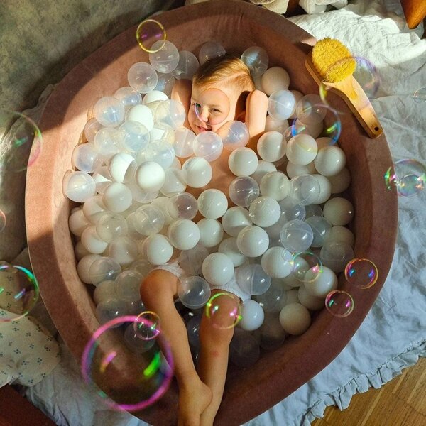 Piscina di palline color crema in velluto a coste ø 90x30 cm Montessori – Meowbaby