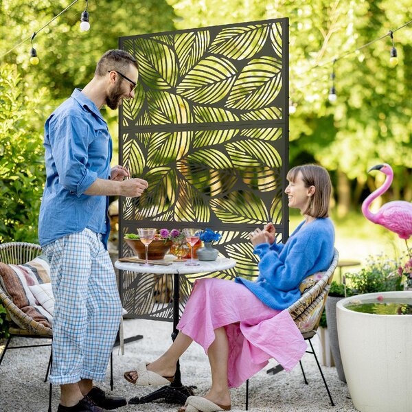 VivaGarden Paravento da Esterno Decorativo in Acciaio Traforato con Design a Foglie 122x198 cm colore Nero