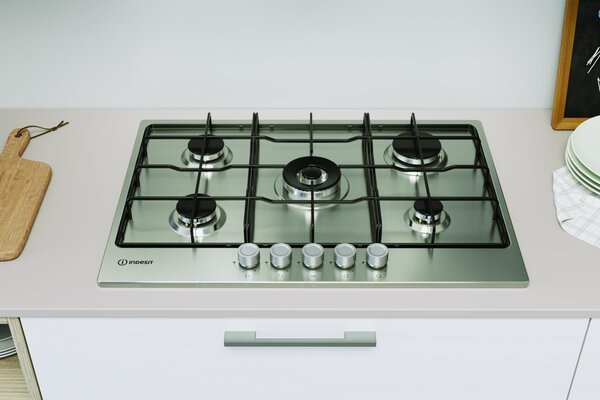 Indesit Piano Cottura 5 Fuochi a Gas 73 cm (1 Bruciatore Doppia Corona) in Acciaio Inox colore Inox - THP 752 W/IX/I 1