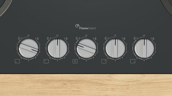 Bosch Piano Cottura 5 Fuochi a Gas 75 cm (1 Bruciatore Wok) in Vetro colore Nero - PPQ7A6I15