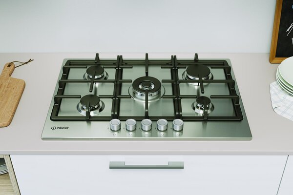 Indesit Piano Cottura a Gas 5 Fuochi con Bruciatore in Doppia Corona Piano in Acciaio Larghezza 75 cm colore Inox - THP 751 W/IX/I IT 1