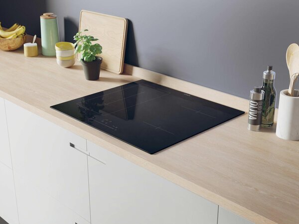 Candy Piano Cottura a Induzione 4 Fuochi 60 cm Vetroceramica colore Nero - CIES64MCA