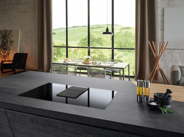 Elica Piano Cottura a Induzione con Cappa Integrata Aspirante e Bilancia 4 Fuochi (2 Bridge Zone) Larghezza 83 cm colore Nero - PRF0196340 NikolaTe