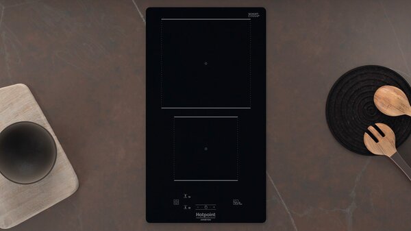 Hotpoint Ariston Piano Cottura Induzione 2 Fuochi Larghezza 30 cm in Vetroceramica colore Nero - HQ 0930S NE