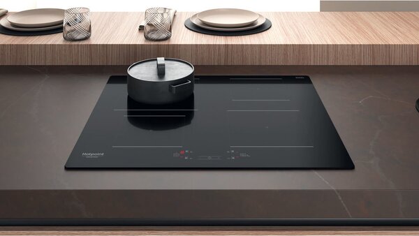 Hotpoint Ariston Piano Cottura Induzione 4 Fuochi 60 cm colore Nero - HQ 2260S NE