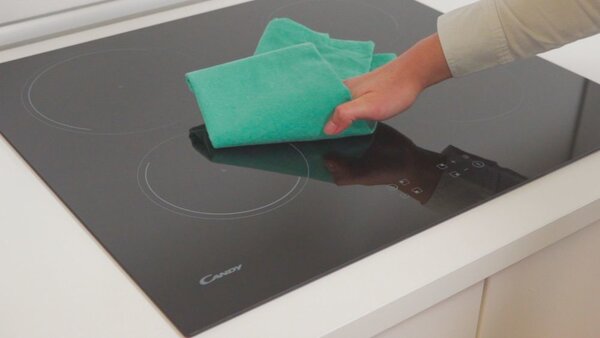 Candy Piano Cottura Induzione 4 Fuochi 59 cm Vetroceramica colore Nero - Idea KRCDJ642